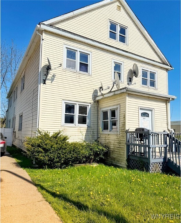 Building Photo - 2824 South Park Ave Rental