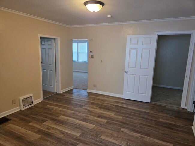 Photo - 1839 N Oliver Ave