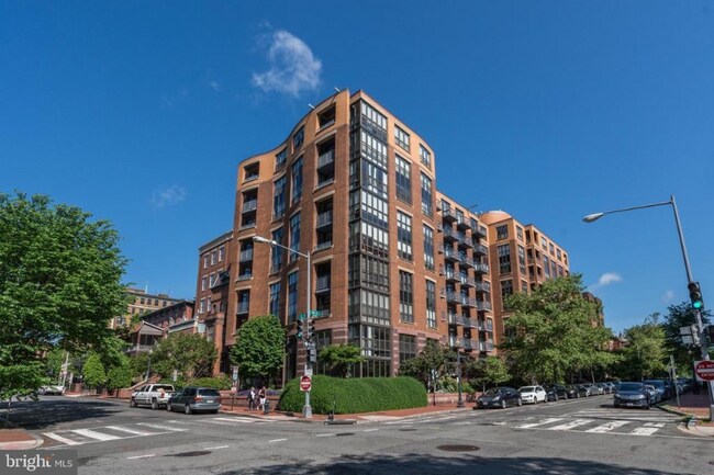 Photo - 1001 L St NW Unit 703