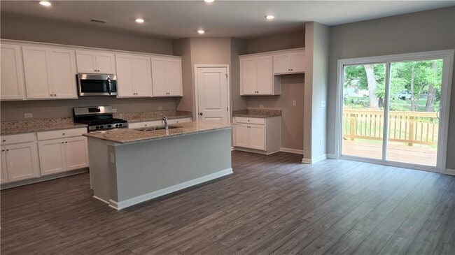 Photo - 115 Osprey Overlook Dr