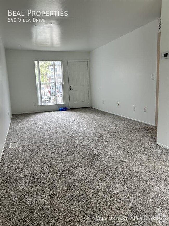 Building Photo - 540 Villa Dr Rental