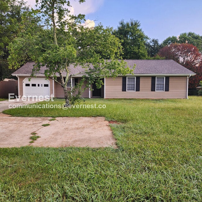 Photo - 680 Honey Creek Rd SE