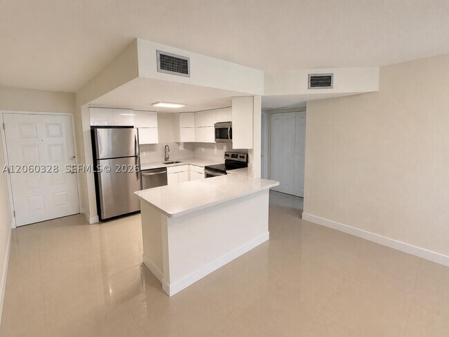 Photo - 8255 Lake Dr Unit 107