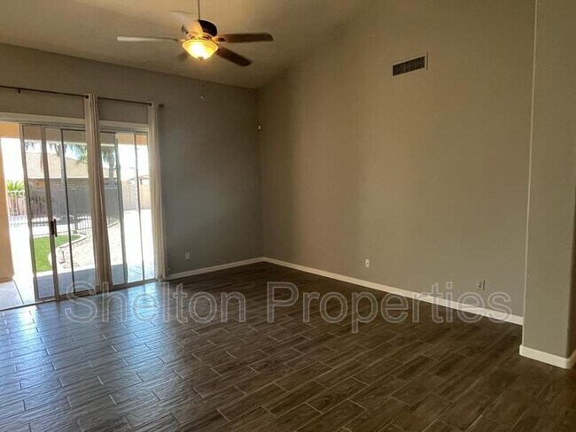 Photo - 13139 W Granada Rd