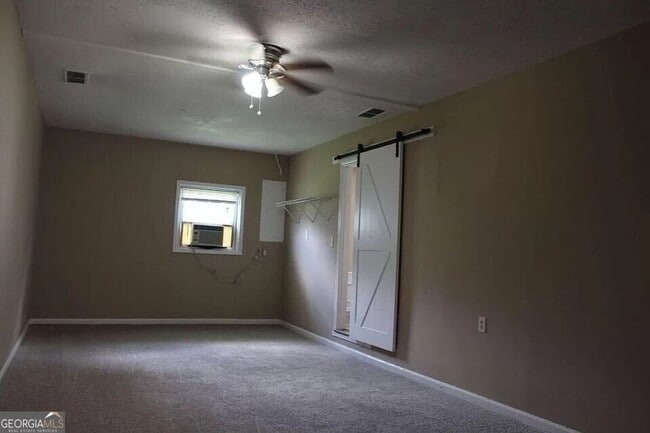 Photo - 580 Lee Byrd Rd