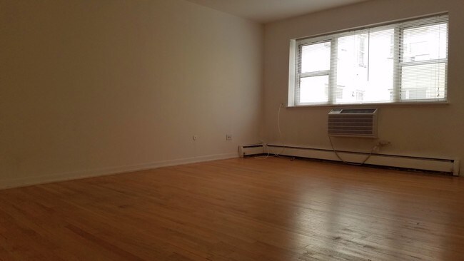 Photo - 420 W Aldine Ave Unit 326