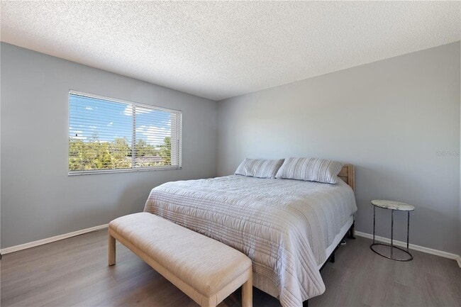 Photo - 1540 Glen Oaks Dr E Unidad B326