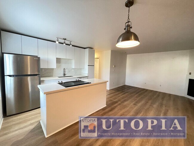 Photo - Beachside Condo with Partial Ocean View an... Unidad 101