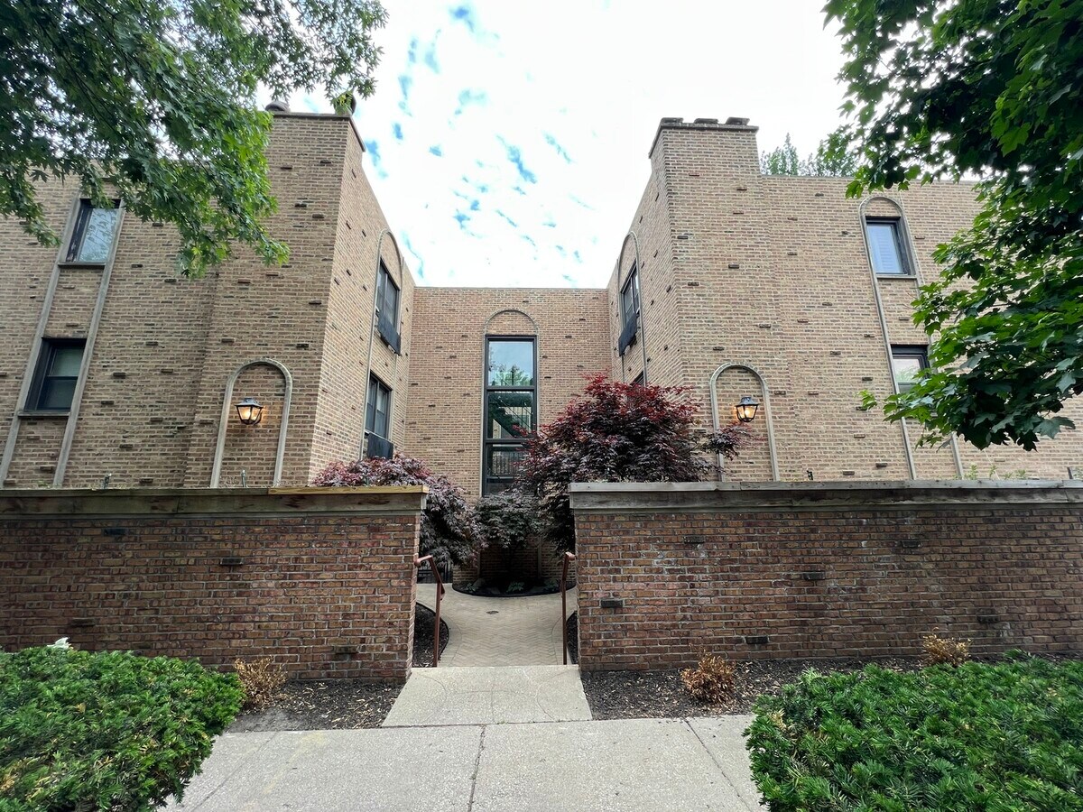 Photo - 455 W Grant Pl Unit 10