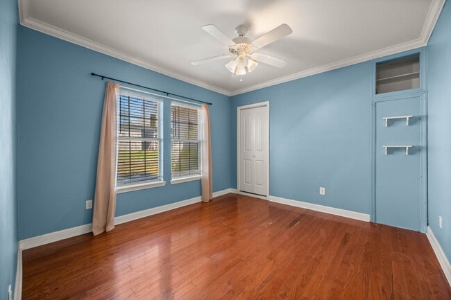 Photo - 407 E Shamrock Ave