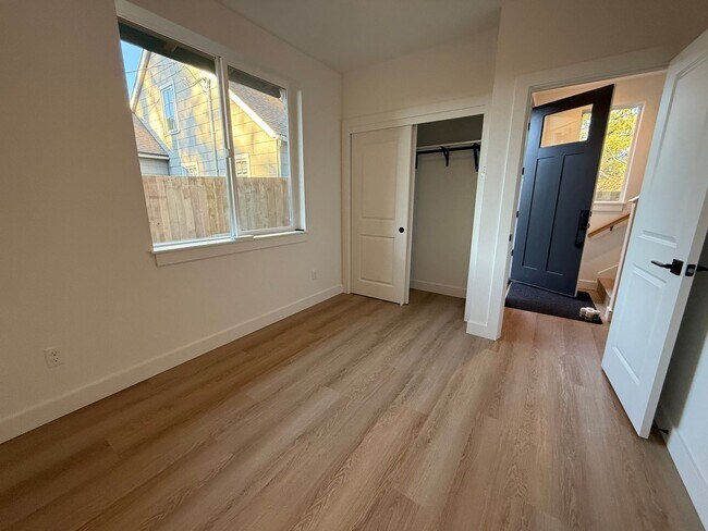 Photo - Brand New Modern 2 Bed/ 1 Bath Triplex - Larkspur