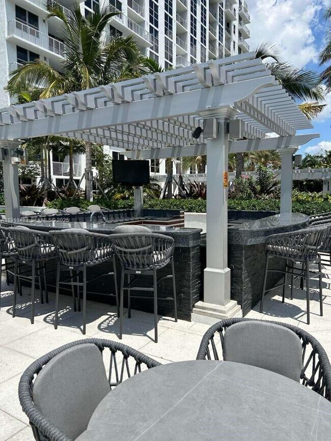 Photo - 1776 Polk St Unit 1017