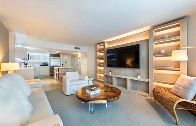 Photo - 102 24th St Unit 1012