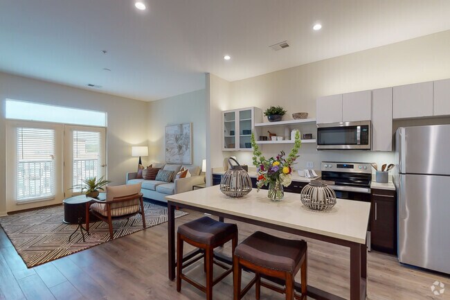 1BR, 1BA - 794 SF