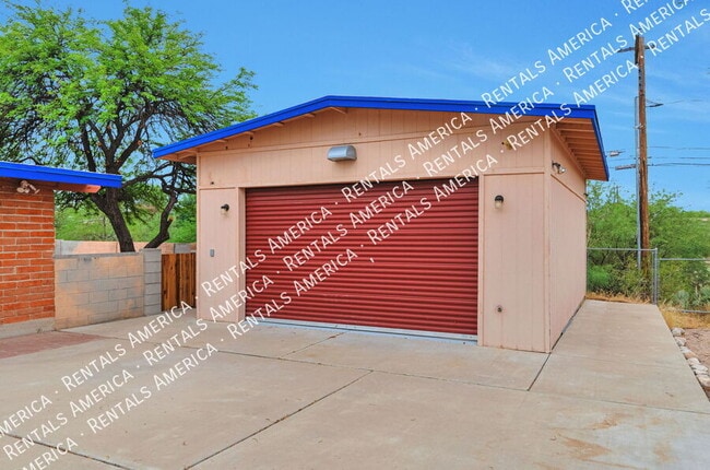 Photo - 7002 E Kirkland Dr