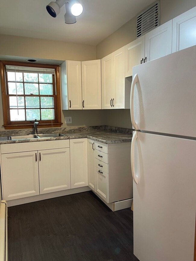 Photo - x311 Unit 2N