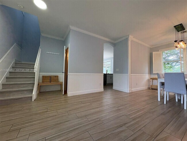 Photo - 10793 Oak Bend Way