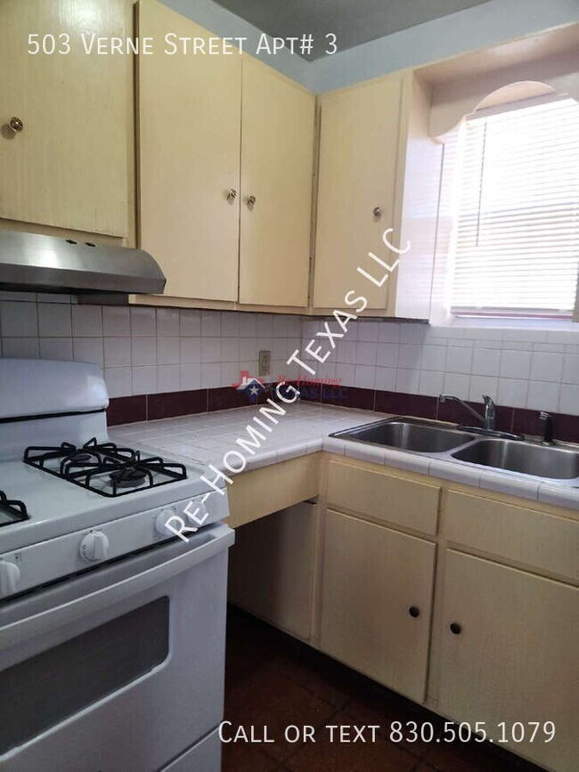 Photo - 503 Verne St Unidad # 3
