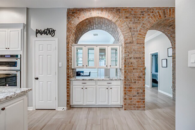 18207 Red Eagle Ct