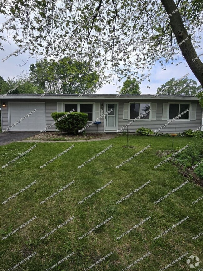 Building Photo - Updated 4 Bedroom Rental
