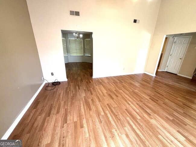 5452 Perching Pl