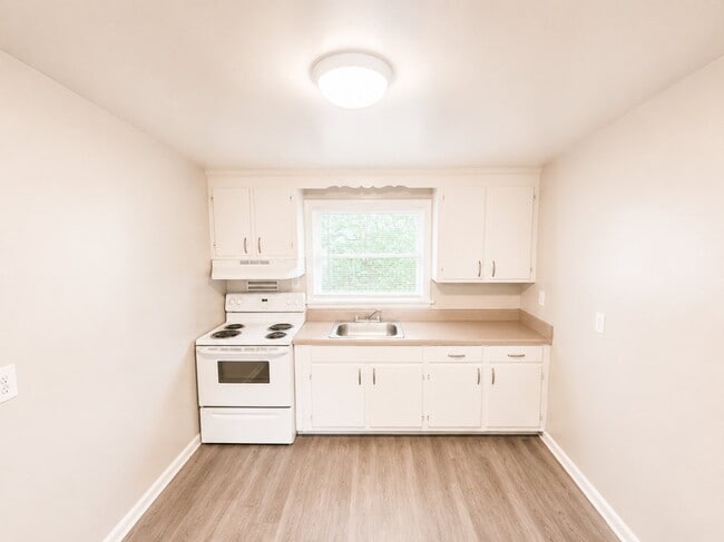 Photo - 5431 Remuda Dr Unit 4