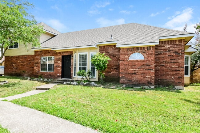 Photo - 1500 Hackamore St