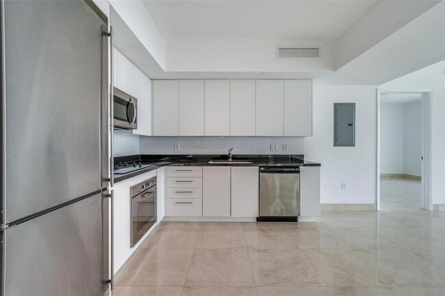 Photo - 92 SW 3rd St Unit 2712