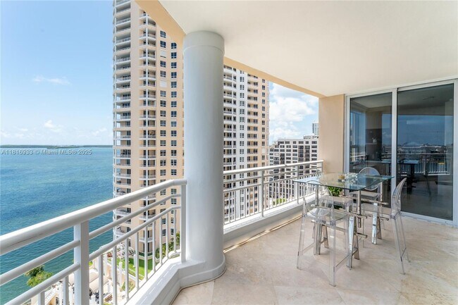 Photo - 848 Brickell Key Dr Unit 1601