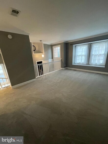 Photo - 8012 Merry Oaks Ct