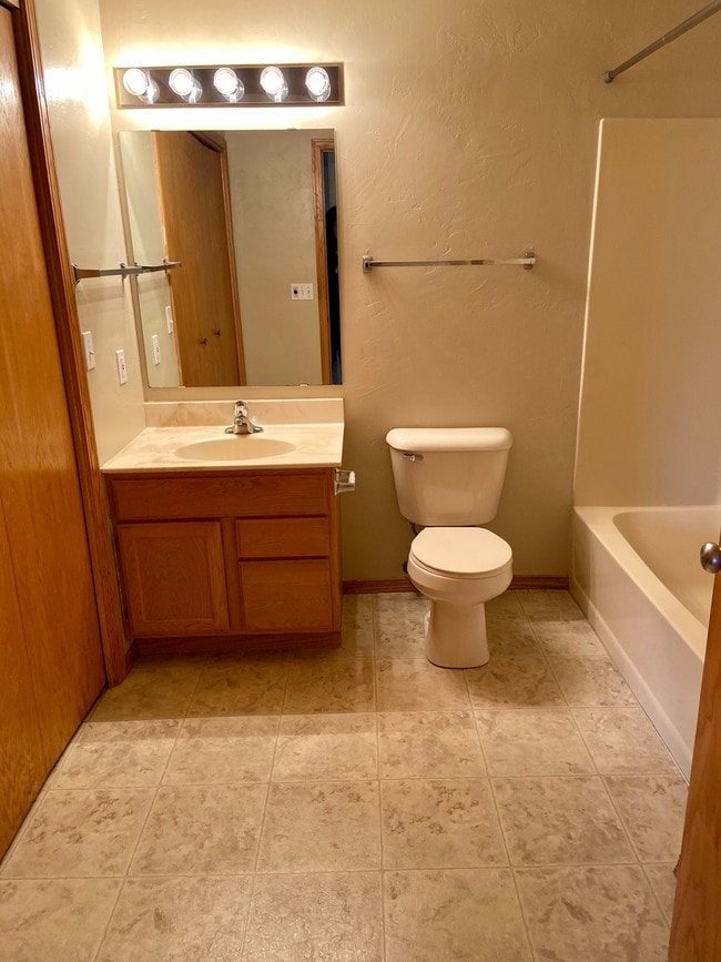 Photo - Hidden Springs