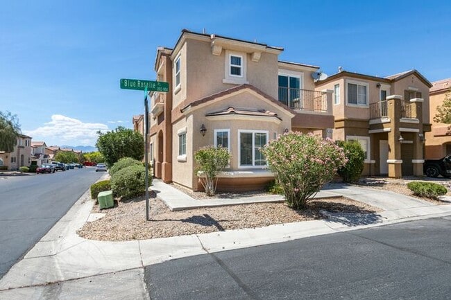 Photo - Bright & Airy 3-Bedroom Home with Private Balcony & Open Flow Living * COMING SOON *