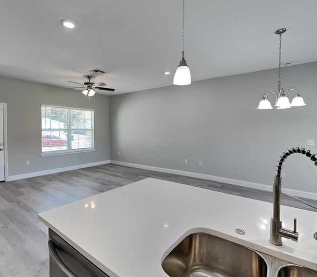 Photo - 8512 N Merrimac Way