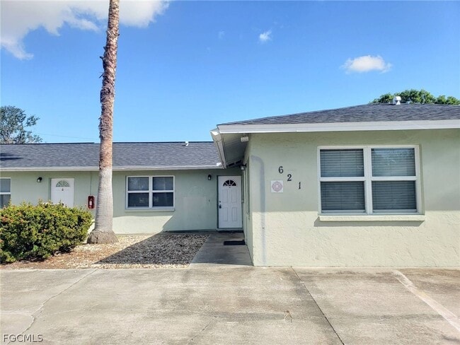 Photo - 621 SE 13th Pl Unit B