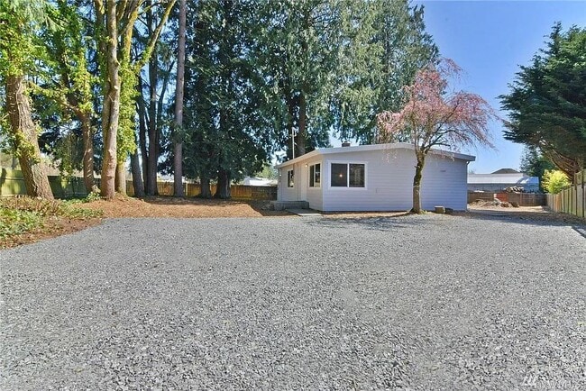 Photo - 19226 Filbert Rd