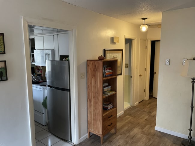 Photo - 417 Grand Blvd Unidad A