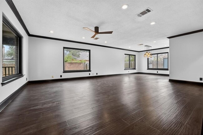 Photo - 8409 Nairn Dr