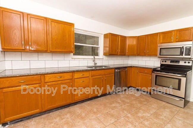 Photo - 1828 Dogwood Dr