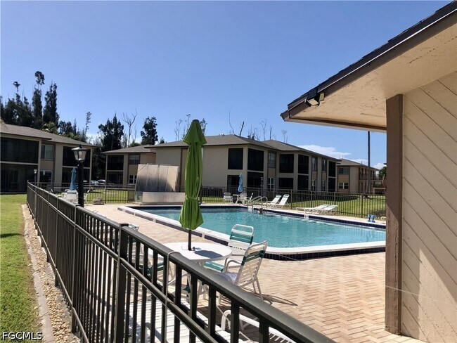 Photo - 16881 Davis Rd Unit 214