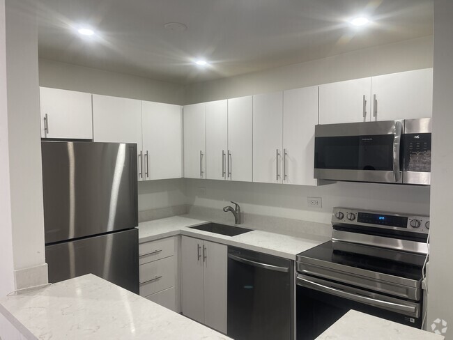 Building Photo - 7012 NW 179th St Unit 210 Rental