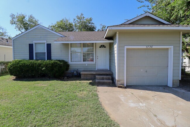 Building Photo - Fully renovated 3 bed, 1 bath home in West