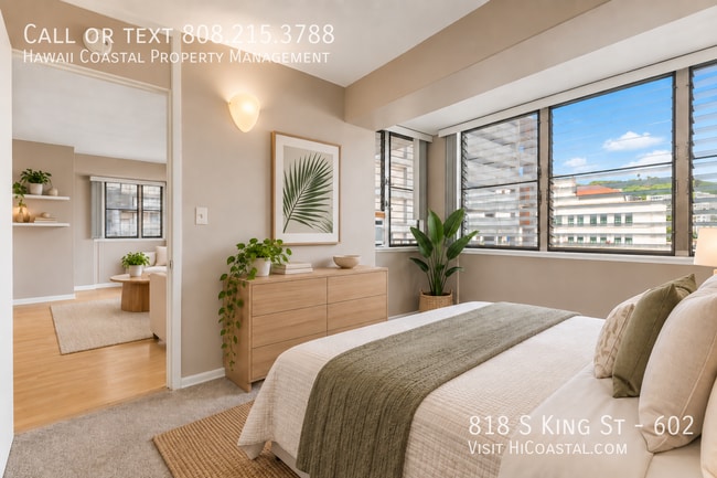 818 S King St