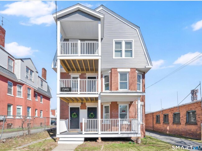 Building Photo - 144 Madison St Unit Fl 2