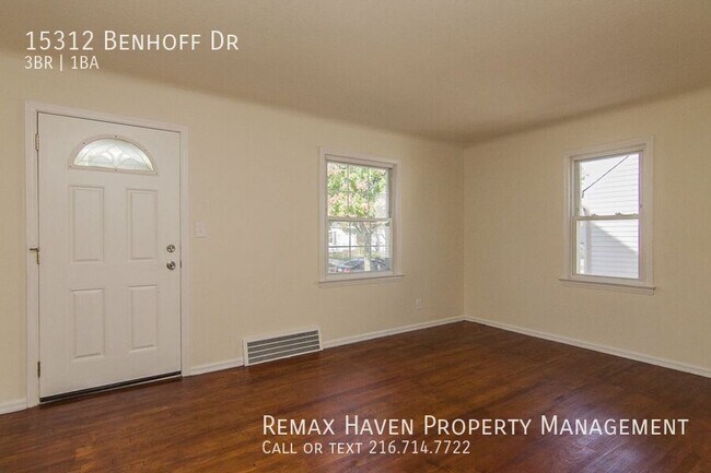 Photo - 15312 Benhoff Dr