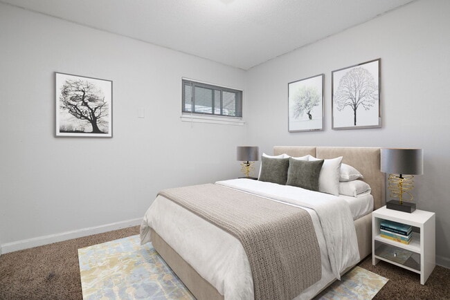 Photo - Belton Crossing