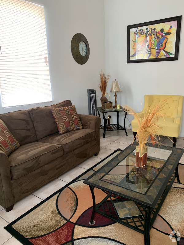 Building Photo - 1626 Touro St Unit 1626 Rental