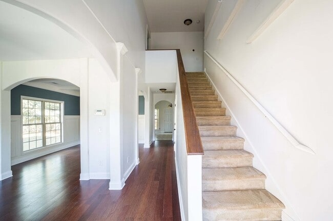 Photo - 5151 Mccaghren Dr