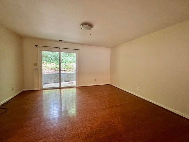 Photo - Prime Chapel Hill Living | 2BR Townhouse on MLK Blvd