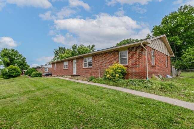 Photo - 3611 Rock Quarry Rd Apartment Unit A