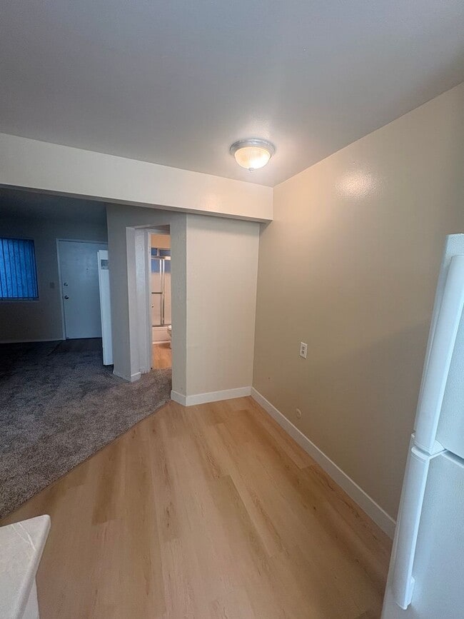 Photo - 1st floor 1 bedroom 1 bath apartment w/ assigned parking! Unit 925-10
